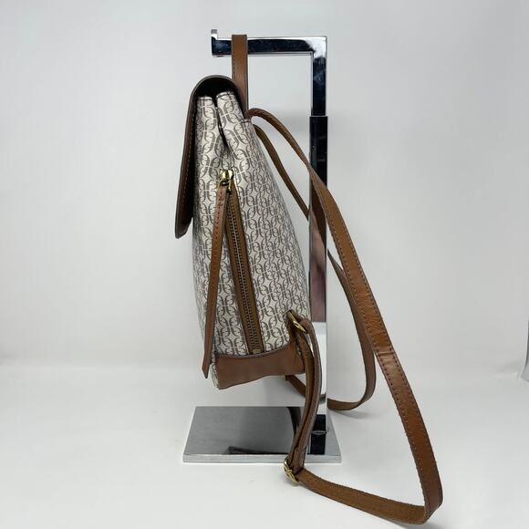 Fossil Claire Cream Signature Flap Backpack Tan Trim Faux Leather - Picture 7 of 11